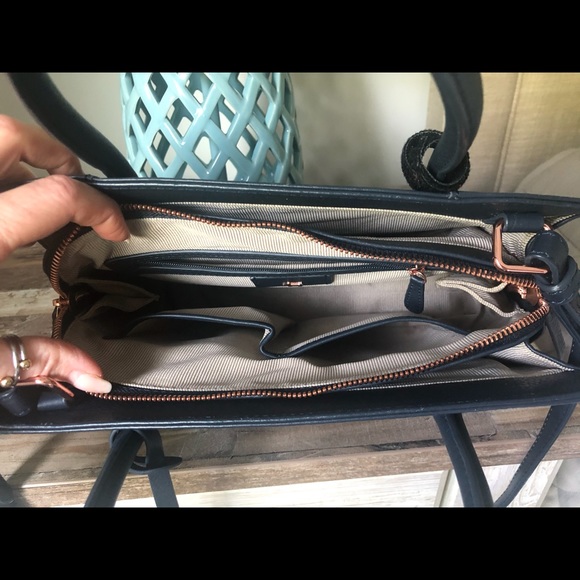 Radley London Liverpool Handbag - Picture 3 of 13